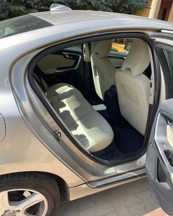 Volvo S60 cena 38000 przebieg: 274461, rok produkcji 2012 z Ostrołęka małe 667
